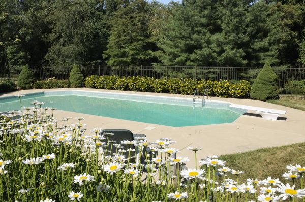 Cost of Pool Deck Leveling in Fredericksburg